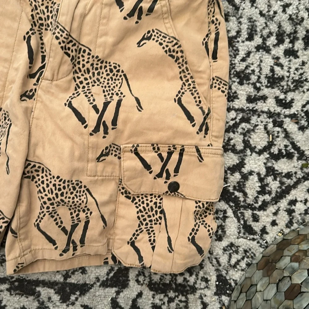 Topshop EUC Giraffe African Women Cargo Snorts - Picture 6 of 16